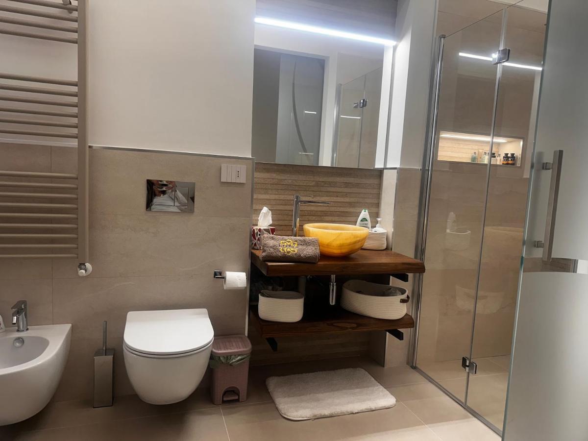 Eterea Casa Vacanza Бриндизи Екстериор снимка